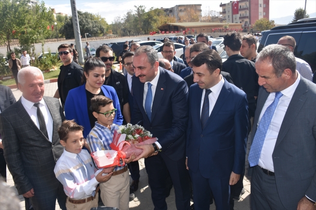 Bakan Gül: Terörle mücadelede Türk yargı sisteminin başarısı takdire şayan